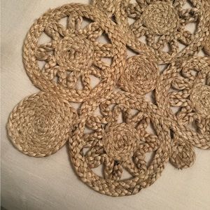 Circular Jute Table Runner